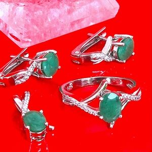 Natural Emerald & CZ 925 Sterling Silver Set: Ring, Earrings, Pendant
